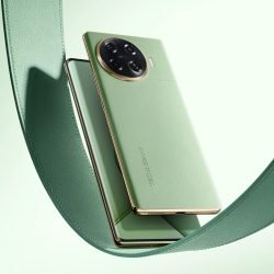 Tecno Spark 20 Pro+ – 8/256GB