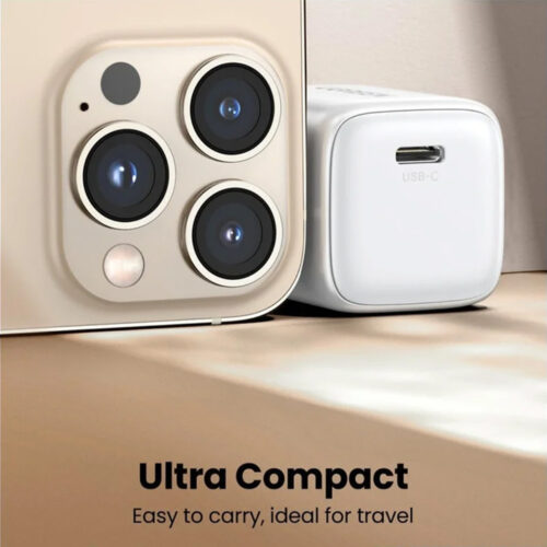 UGREEN 30W GaN Tech Chip, Smart & Fast Charger for Phones, Tablets, Ipads & MacBook Air