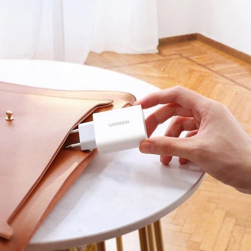 UGREEN USB-C 30W Phone and MacBook Air Charger