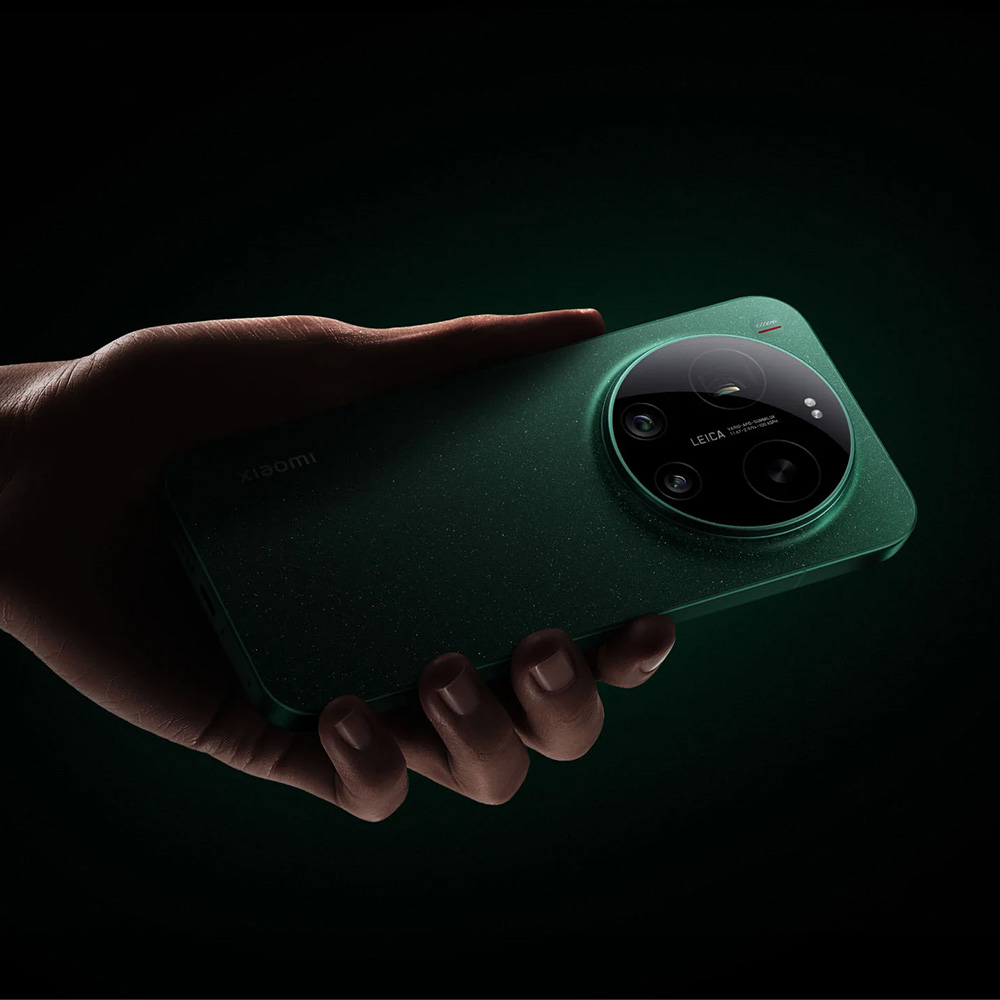 Xiaomi 17 Ultra + Redmi Buds 8 Pro Xiaomi 17 Ultra + Redmi Buds 8 Pro